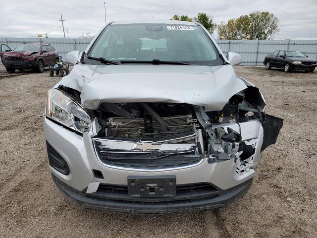 KL7CJPSB5FB077748 - 2015 CHEVROLET TRAX 1LS SILVER photo 5