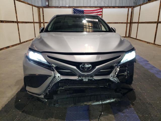 4T1K61AK0NU005997 - 2022 TOYOTA CAMRY XSE SILVER photo 5