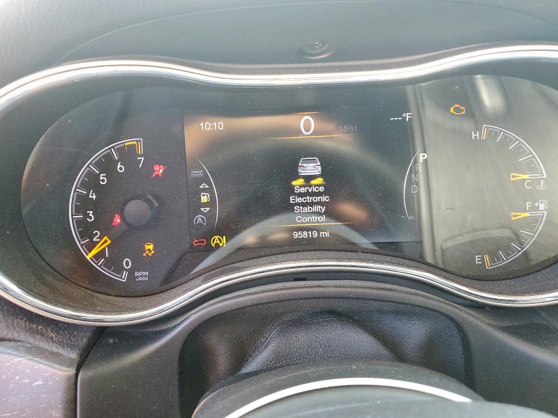 1C4RJEAG8JC277850 - 2018 JEEP GRAND CHER LAREDO BURGUNDY photo 9