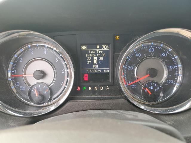 2C4RC1CG9FR611043 - 2015 CHRYSLER TOWN & COU TOURING L RED photo 9