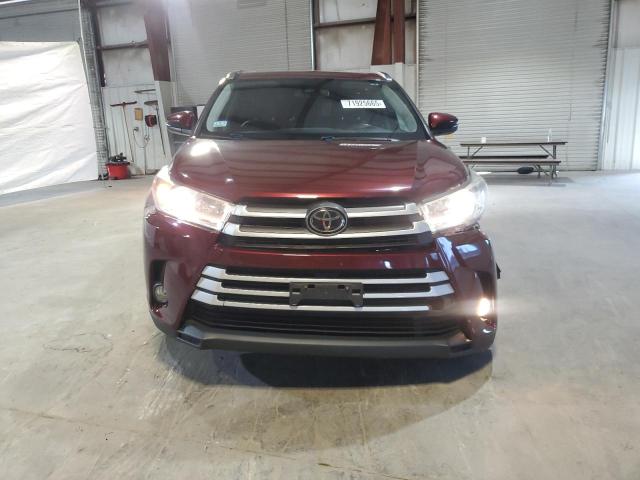 5TDJZRFH9JS911972 - 2018 TOYOTA HIGHLANDER SE Бордовый фото 5