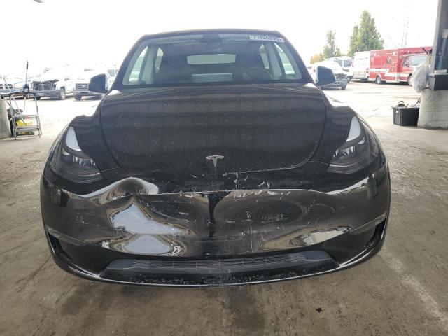 7SAYGDEF7PF715472 - 2023 TESLA MODEL Y შავი ფოტო 5