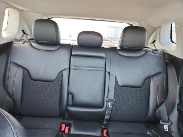 3C4NJCBB1KT652019 - 2019 JEEP COMPASS LATITUDE Silber Foto 10