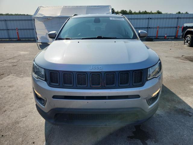 3C4NJCBB1KT652019 - 2019 JEEP COMPASS LATITUDE Silber Foto 5