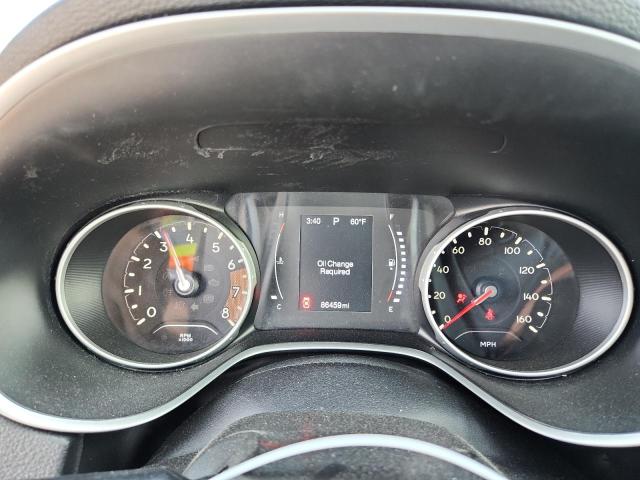 3C4NJCBB1KT652019 - 2019 JEEP COMPASS LATITUDE Silber Foto 9