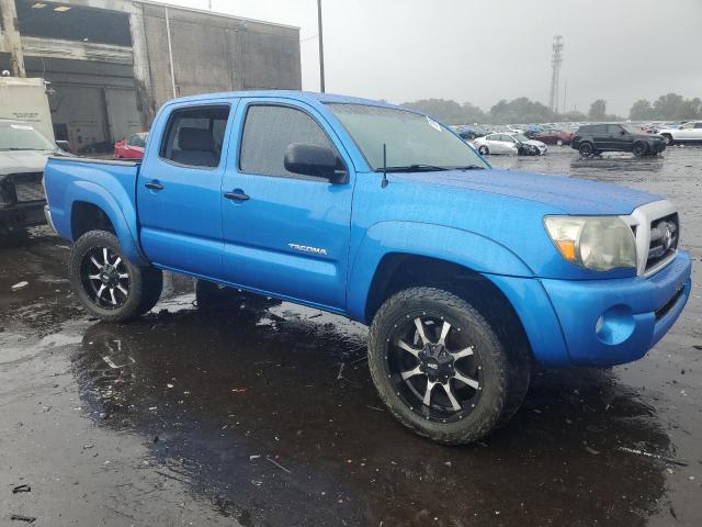 3TMLU4ENXBM060235 - 2011 TOYOTA TACOMA DOUBLE CAB BLUE photo 4