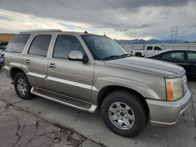 1GYEK63N53R174750 - 2003 CADILLAC ESCALADE LUXURY Dorado foto 4