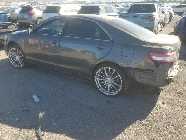 4T4BF3EK0AR072850 - 2010 TOYOTA CAMRY BASE GRAY photo 2
