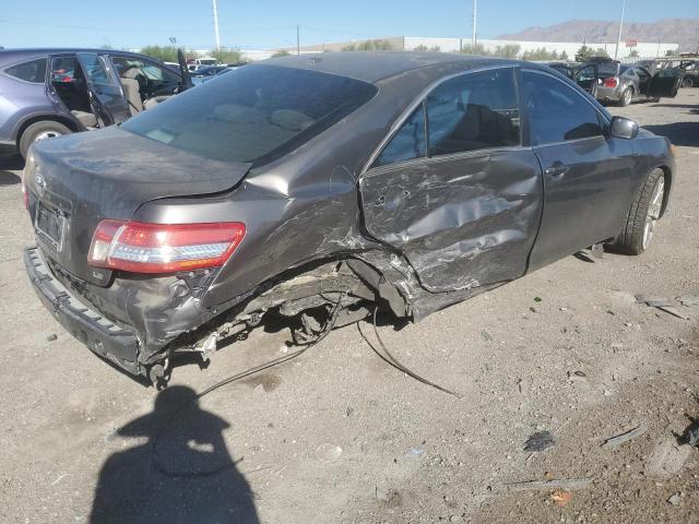 4T4BF3EK0AR072850 - 2010 TOYOTA CAMRY BASE GRAY photo 3