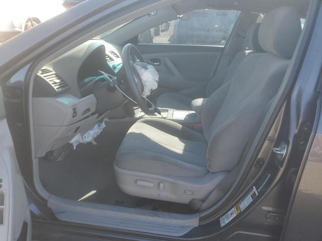 4T4BF3EK0AR072850 - 2010 TOYOTA CAMRY BASE GRAY photo 7