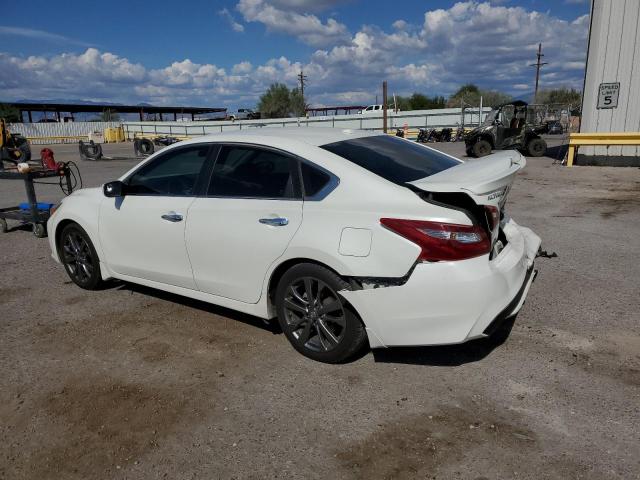 1N4AL3AP3JC159495 - 2018 NISSAN ALTIMA 2.5 თეთრი ფოტო 2