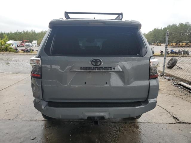 JTEBU5JR6M5869584 - 2021 TOYOTA 4RUNNER SR5/SR5 PREMIUM 银色 照片 6