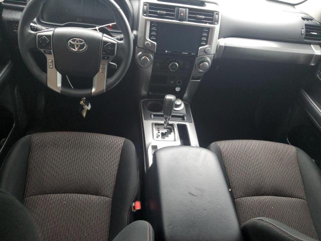 JTEBU5JR6M5869584 - 2021 TOYOTA 4RUNNER SR5/SR5 PREMIUM 银色 照片 8