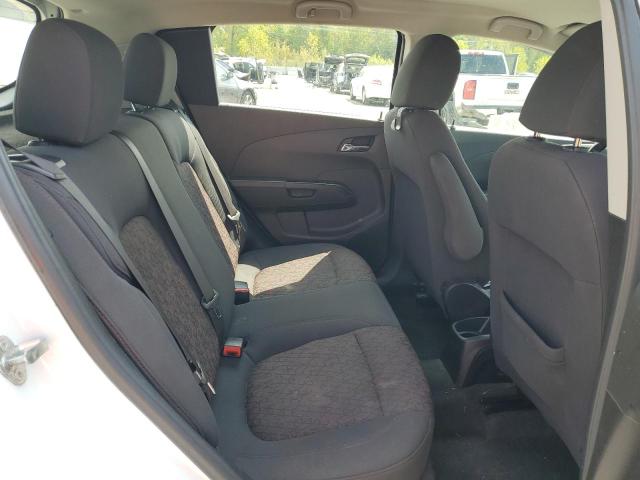 1G1JD6SB8L4134514 - 2020 CHEVROLET SONIC LT WHITE photo 10