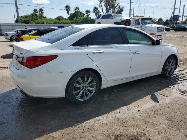 5NPEC4AB4CH375370 - 2012 HYUNDAI SONATA SE WHITE photo 3