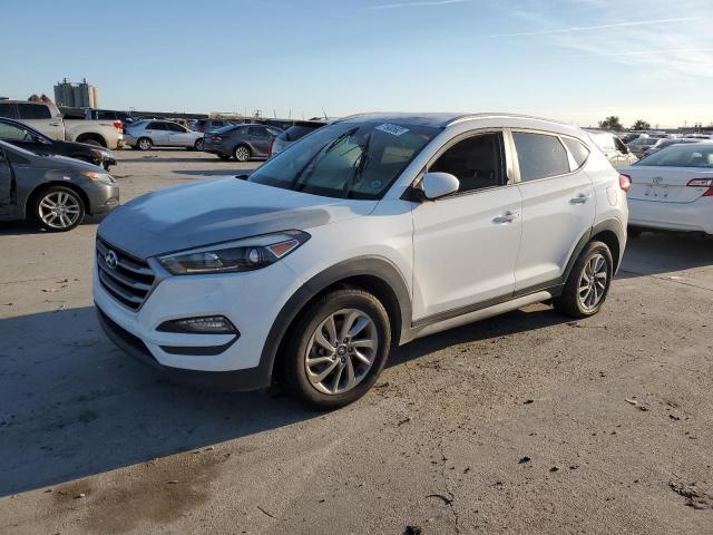 KM8J33A45JU715084 - 2018 HYUNDAI TUCSON SEL WHITE photo 1