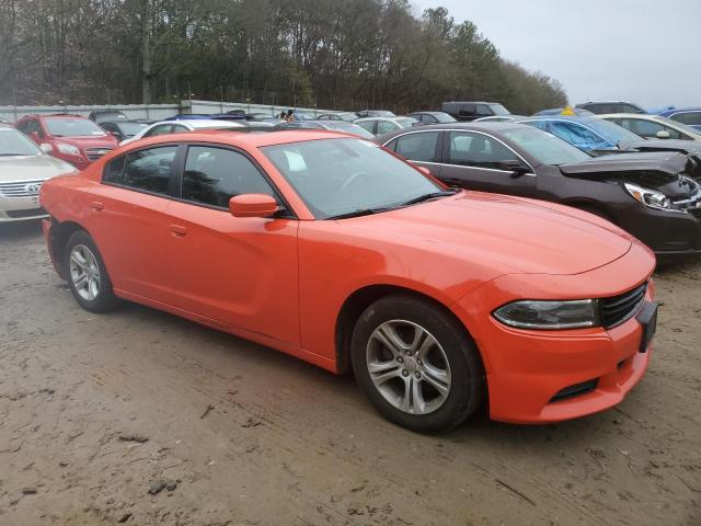 2C3CDXBG2KH695654 - 2019 DODGE CHARGER SXT ORANGE photo 4