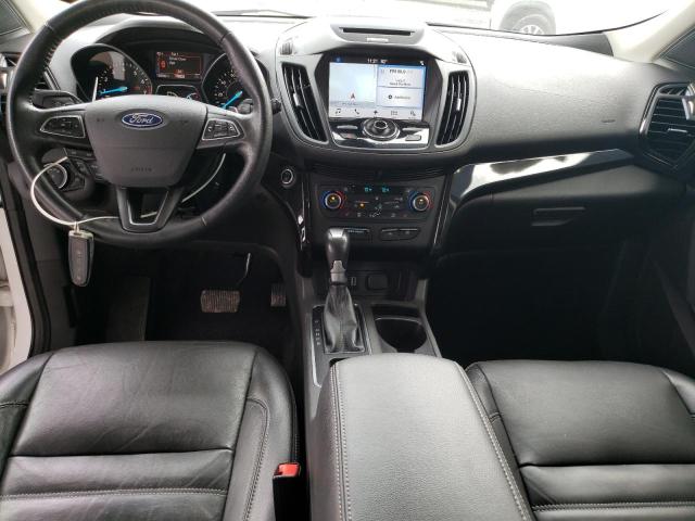 1FMCU0J90HUD34673 - 2017 FORD ESCAPE TITANIUM 白色 照片 8