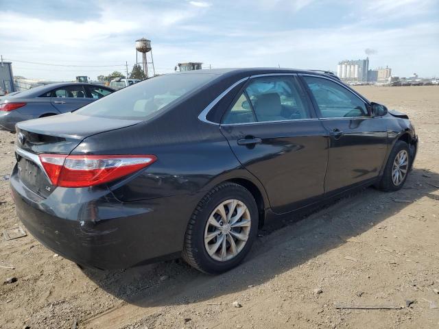 4T4BF1FK0FR493378 - 2015 TOYOTA CAMRY LE BLACK photo 3