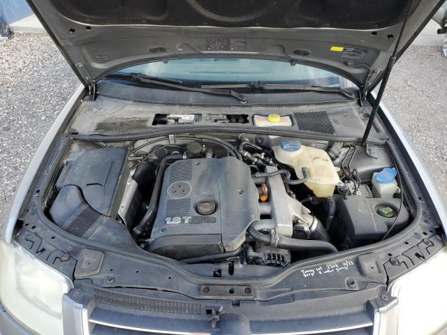 WVWPD63B84P200382 - 2004 VOLKSWAGEN PASSAT GLS GRAY photo 11