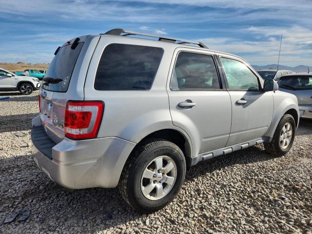 1FMCU9EG6BKB34705 - 2011 FORD ESCAPE LIMITED SILVER photo 3