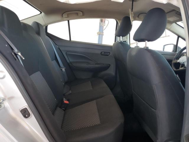 3N1CN8DV9PL845867 - 2023 NISSAN VERSA S 银色 照片 10