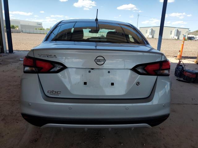 3N1CN8DV9PL845867 - 2023 NISSAN VERSA S 银色 照片 6