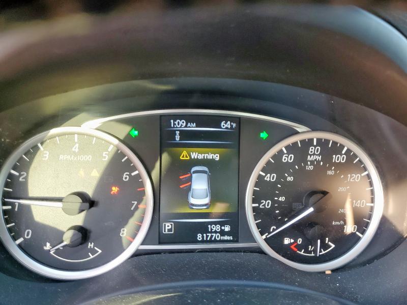 3N1AB7AP0JL630532 - 2018 NISSAN SENTRA S 红色 照片 9