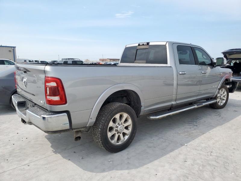 3C6UR5KL5LG148079 - 2020 RAM 2500 LARAMIE SILVER photo 3