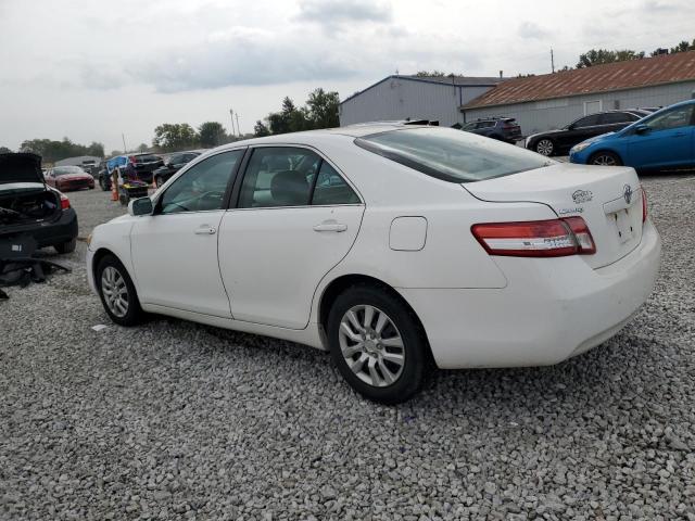 4T1BF3EK3BU777671 - 2011 TOYOTA CAMRY BASE WHITE photo 2