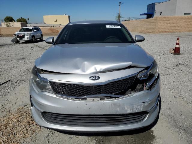 5XXGT4L33JG273341 - 2018 KIA OPTIMA LX SILVER photo 5
