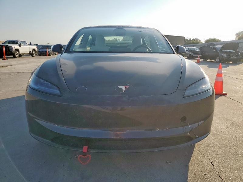 5YJ3E1EA9SF922194 - 2025 TESLA MODEL 3 GRAY photo 5
