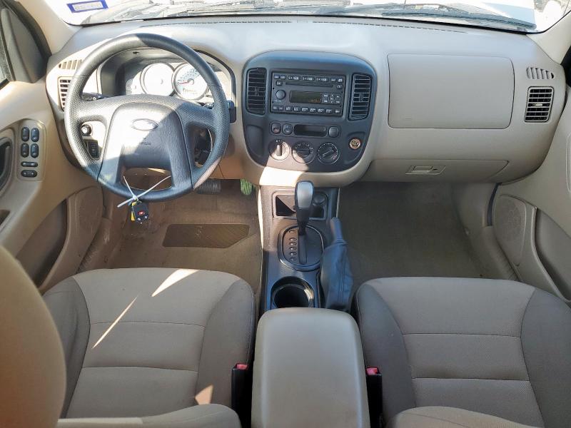 1FMYU02Z16KA61241 - 2006 FORD ESCAPE XLS BEIGE photo 8