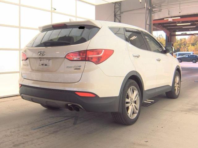 5XYZWDLA8DG029912 - 2013 HYUNDAI SANTA FE S WHITE photo 4