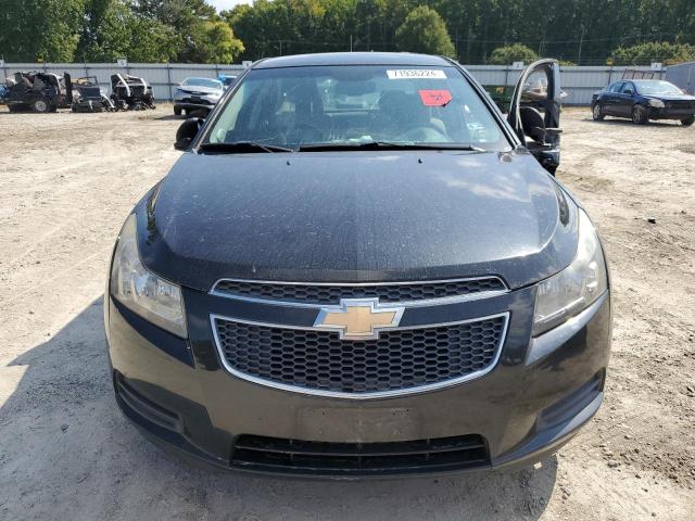 1G1PA5SG8E7149086 - 2014 CHEVROLET CRUZE LS CHARCOAL photo 5