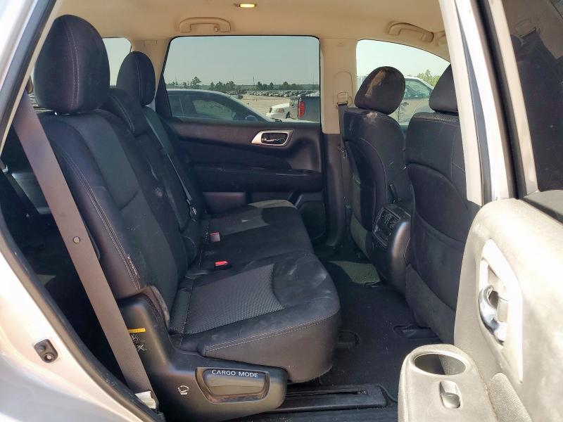 5N1DR2MN2HC914409 - 2017 NISSAN PATHFINDER S SILVER photo 11