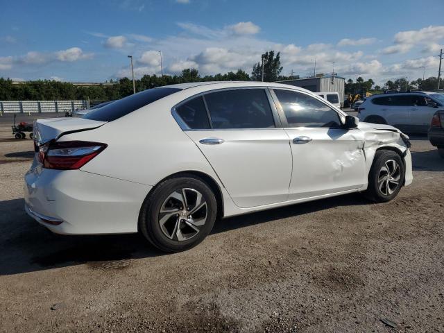 1HGCR2F38HA171909 - 2017 HONDA ACCORD LX WHITE photo 3