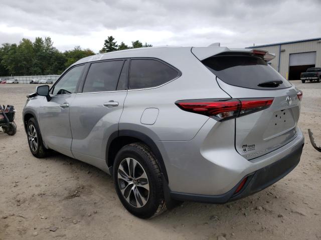 5TDGZRBH5MS074058 - 2021 TOYOTA HIGHLANDER XLE Gümüş foto 2