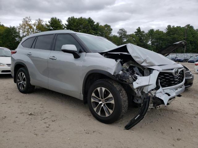 5TDGZRBH5MS074058 - 2021 TOYOTA HIGHLANDER XLE Gümüş foto 4