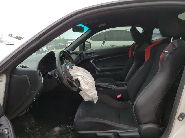 JF1ZNAA10D2700235 - 2013 TOYOTA SCION FR-S 白色 照片 7