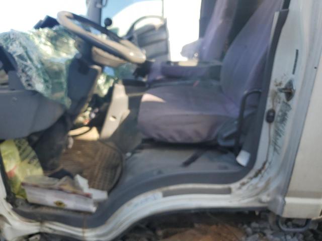 54DB4W1B4FS800731 - 2015 ISUZU NPR Ақ фото 7