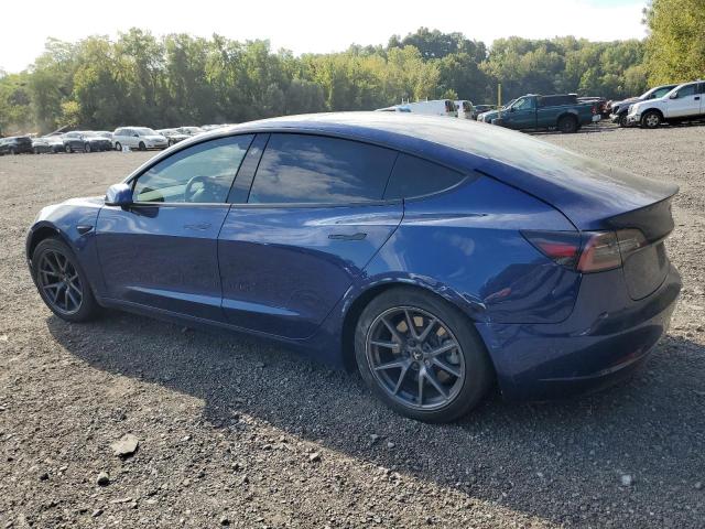 5YJ3E1EAXNF303849 - 2022 TESLA MODEL 3 BLUE photo 2