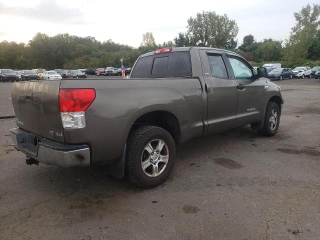 5TFUW5F19BX177895 - 2011 TOYOTA TUNDRA DOUBLE CAB SR5 BROWN photo 3