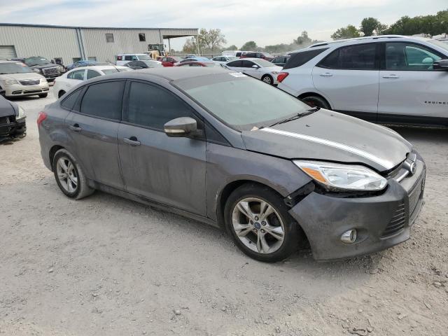 1FADP3F23DL352183 - 2013 FORD FOCUS SE CHARCOAL photo 4