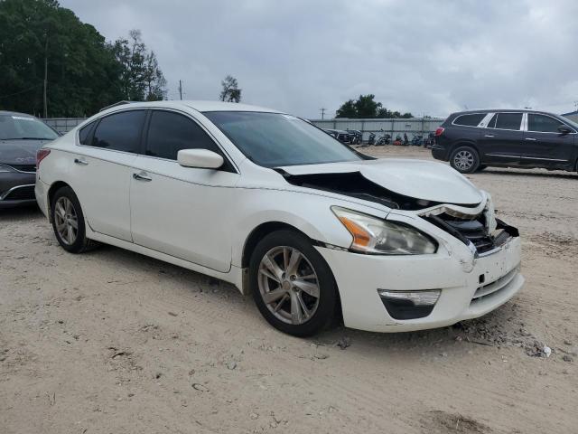1N4AL3AP8DC136444 - 2013 NISSAN ALTIMA 2.5 WHITE photo 4
