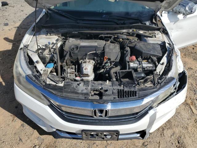 1HGCR2F01GA032872 - 2016 HONDA ACCORD EX WHITE photo 11