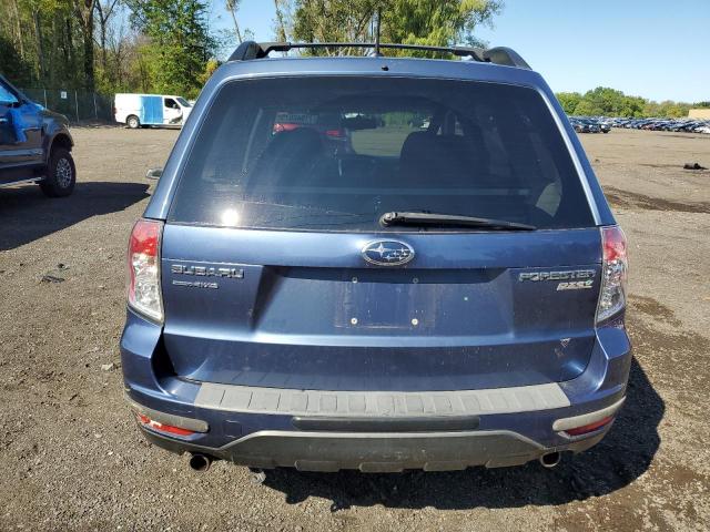 JF2SHADC8BH777902 - 2011 SUBARU FORESTER 2.5X PREMIUM BLUE photo 6