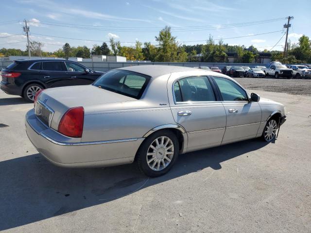 1LNHM81W36Y610781 - 2006 LINCOLN TOWN CAR SIGNATURE Plata foto 3