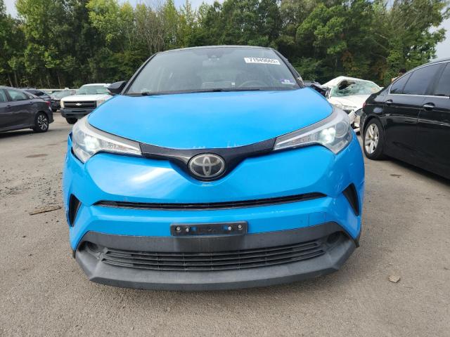 NMTKHMBX2KR087708 - 2019 TOYOTA C-HR XLE BLUE photo 5
