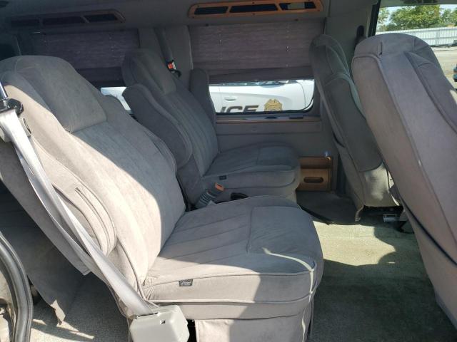 1GDDM19W11B511382 - 2001 GMC SAFARI XT SILVER photo 11